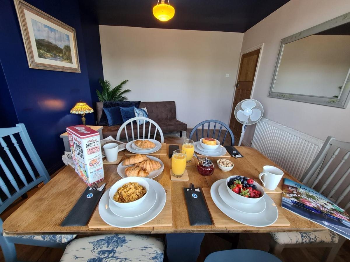 Rumer Hill House A Unique Boutique Styled Place To Stay In Cannock Close To A5 The Mcarthur Glen Outlet Great Wyrley 외부 사진